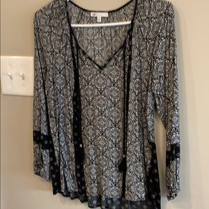 Pattern blouse
